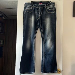 Bongo distressed bootcut low rise jeans size 15